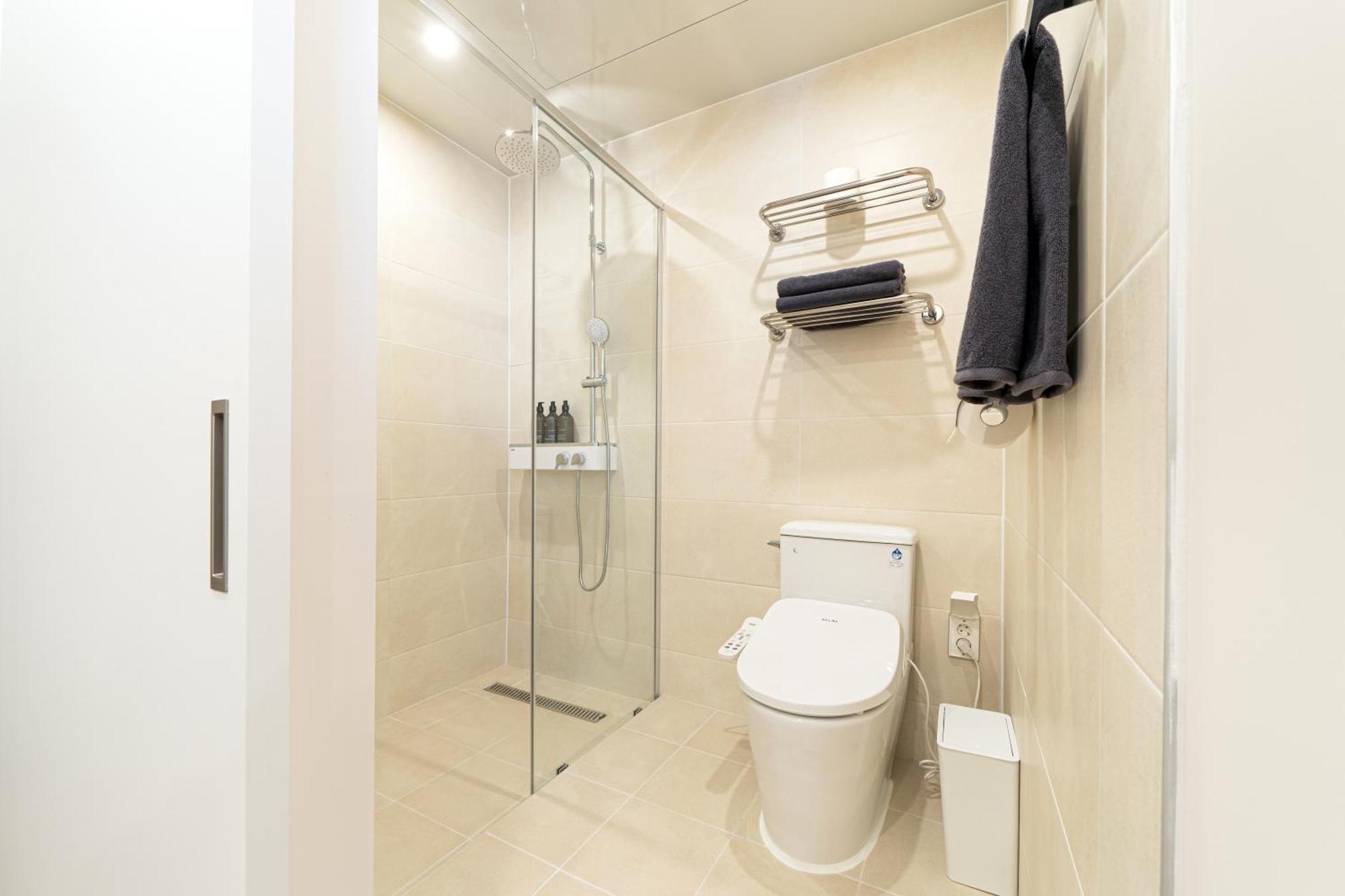 Urbanstay Boutique Ikseon Seúl Habitación foto