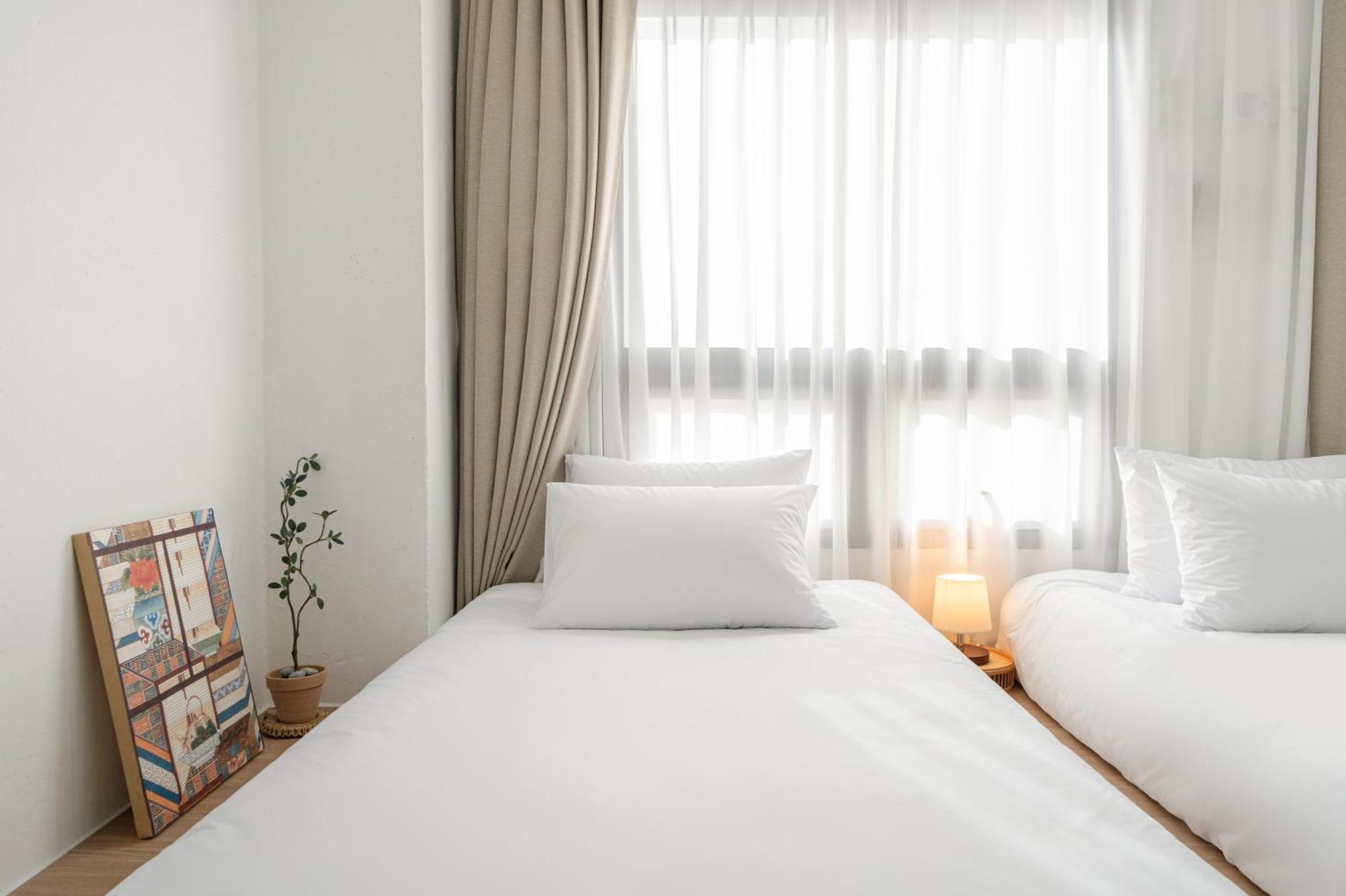 Urbanstay Boutique Ikseon Seúl Habitación foto